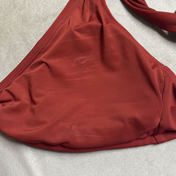 Andie Swim The Dalia Bikini Top Burgundy Gold Clasp Adjustable Padded Medium NWT - Picture 8 of 11